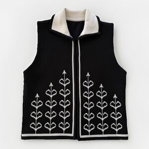 Vintage 70s Graphic Knit Vest Black White‎ ILGWU Scandinavian Folk Women's M